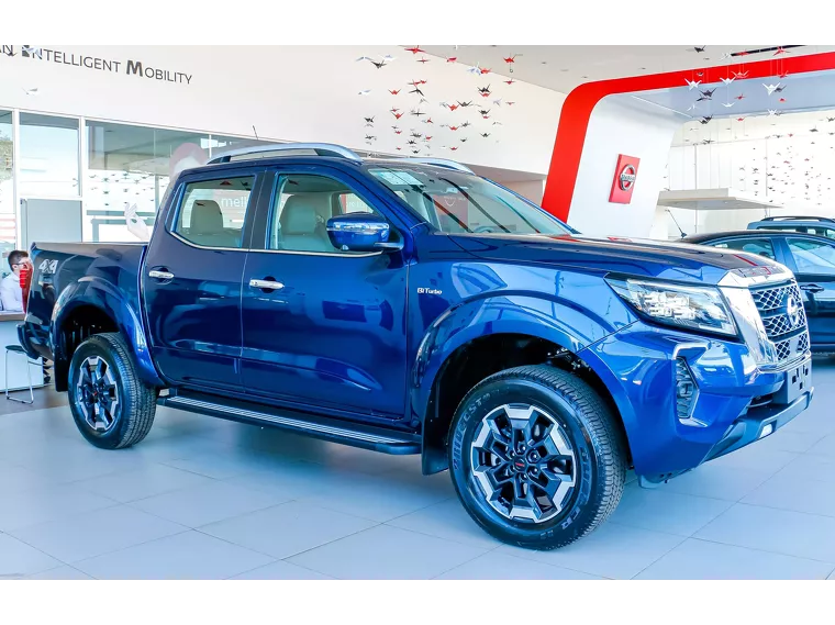 Nissan Frontier Azul 14