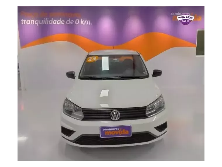 Volkswagen Voyage Branco 4