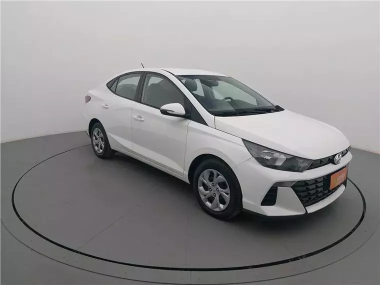 Hyundai HB20S Branco 3