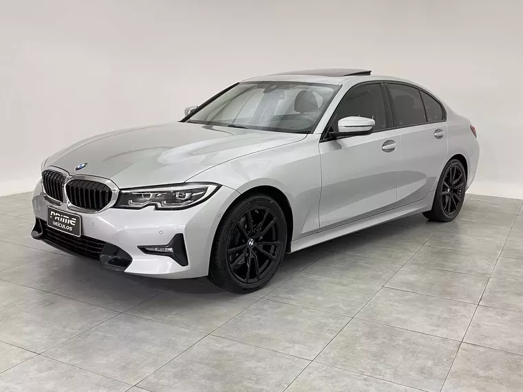 BMW 320i Prata 14