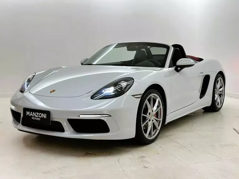 Porsche 718 Branco 9