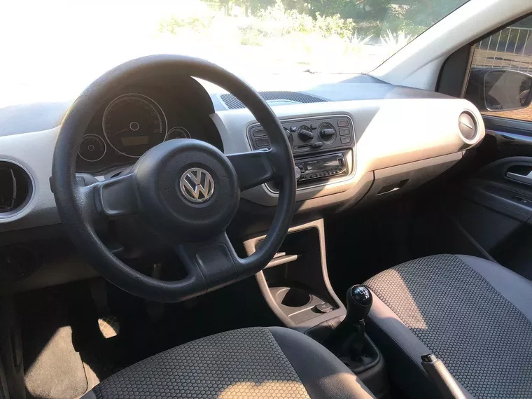 Volkswagen UP Preto 8