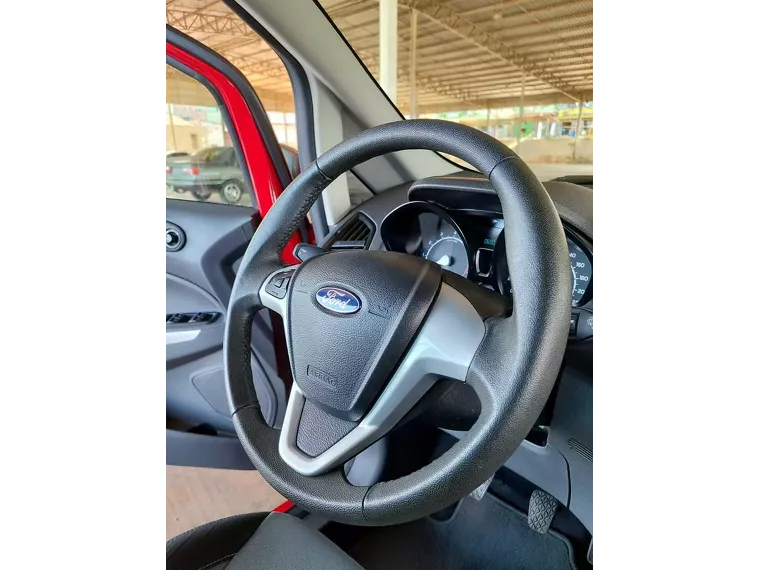 Ford Ecosport Vermelho 4