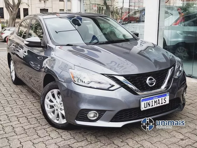 Nissan Sentra Cinza 11