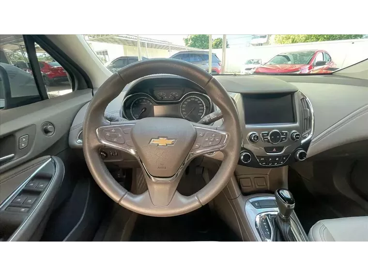 Chevrolet Cruze Branco 2