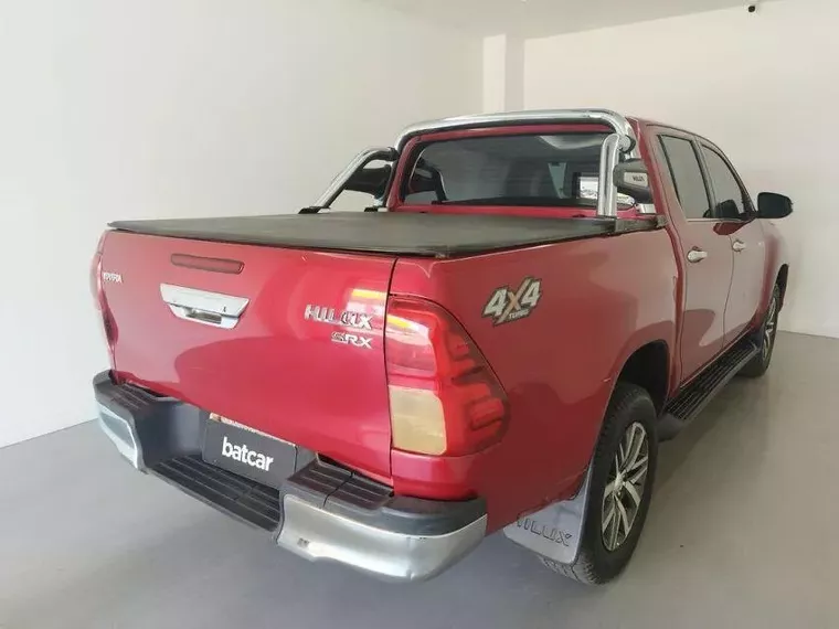 Toyota Hilux Vermelho 8