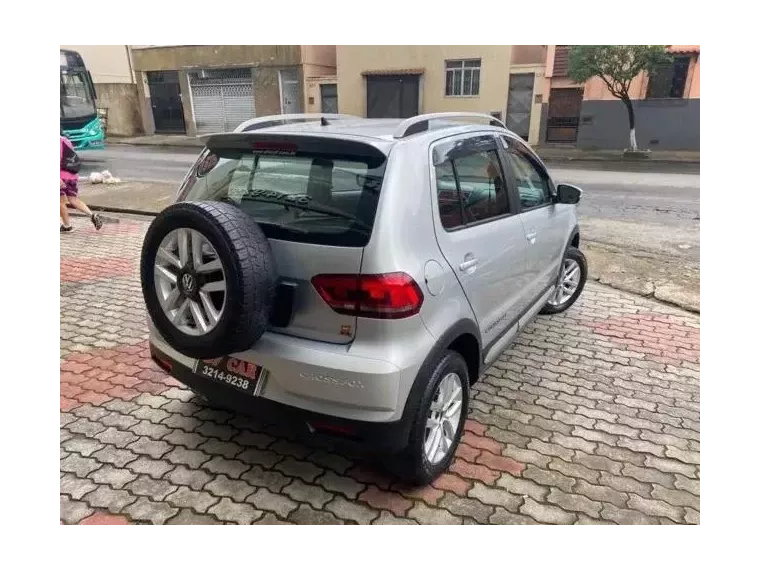 Volkswagen Crossfox Prata 8