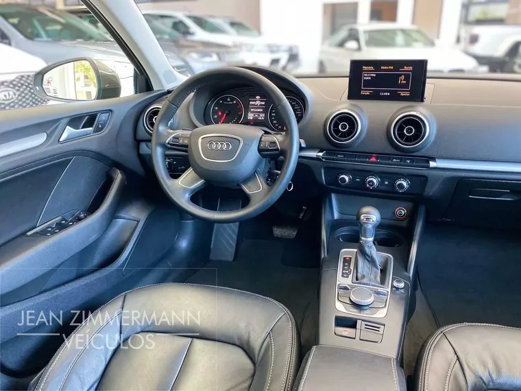 Audi A3 Cinza 4