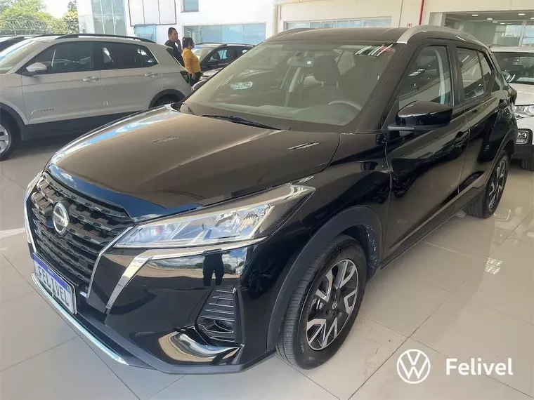 Nissan Kicks Preto 5