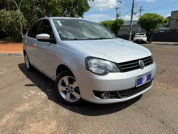 Volkswagen Polo Sedan