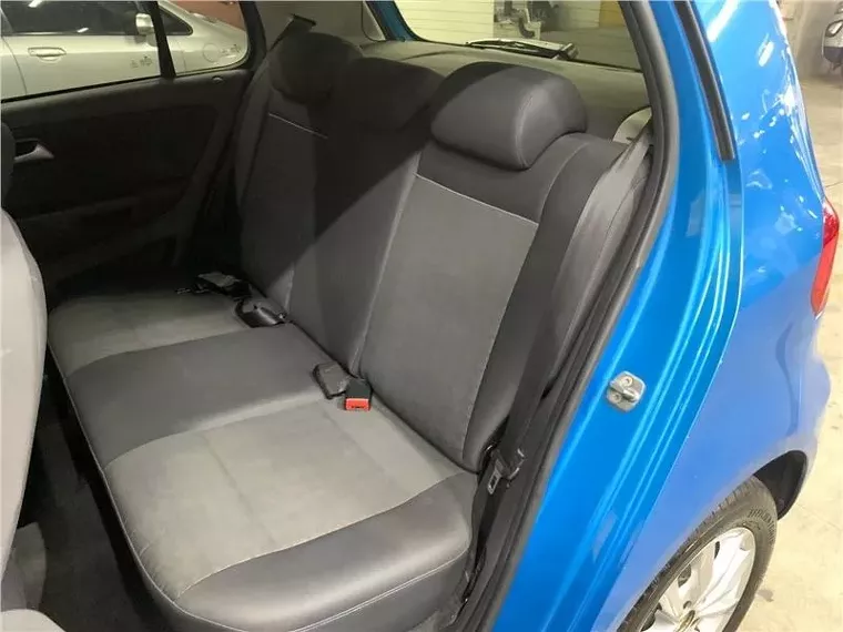 Volkswagen Fox Azul 9