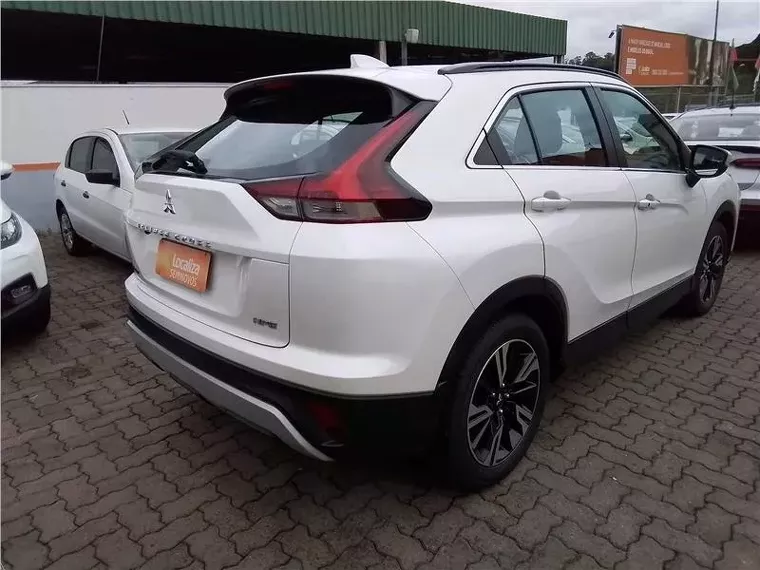 Mitsubishi Eclipse Cross Branco 2