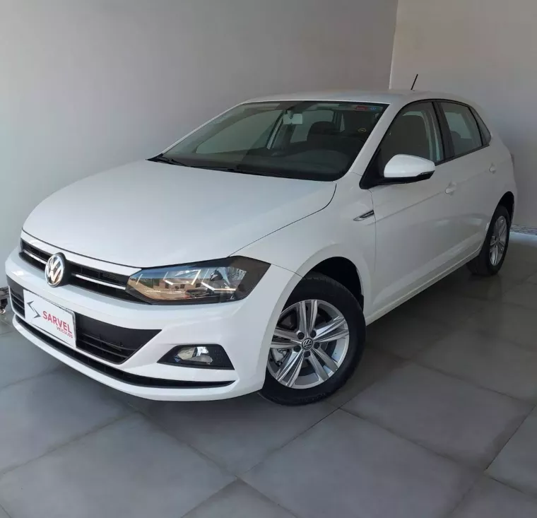 Volkswagen Polo Hatch Branco 1