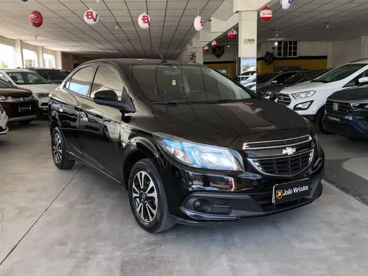 Chevrolet Prisma Preto 1