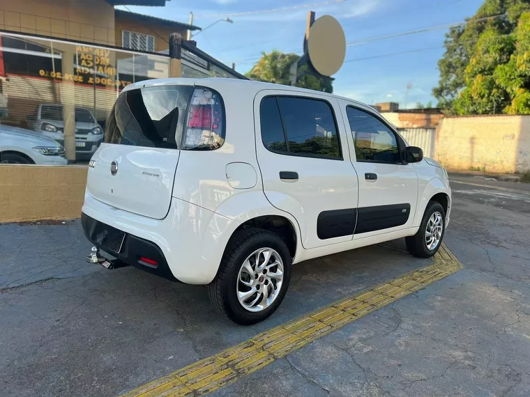 Fiat Uno Branco 9
