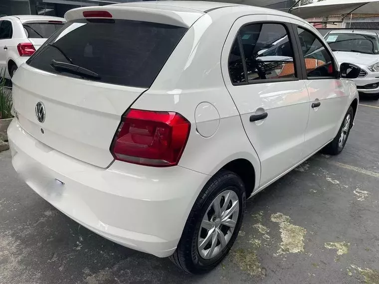 Volkswagen Gol Branco 3