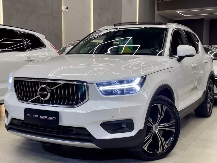 Volvo XC40 Branco 3