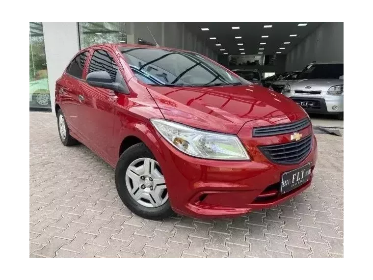 Chevrolet Onix Vermelho 6