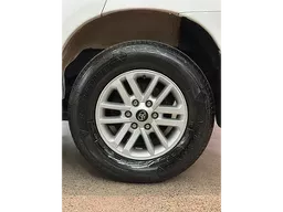 Toyota Hilux SW4