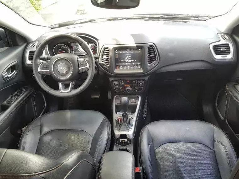 Jeep Compass Cinza 13