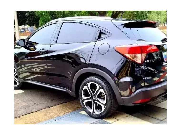 Honda HR-V Preto 5