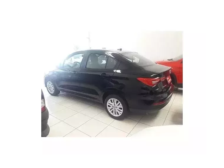 Fiat Cronos Preto 1