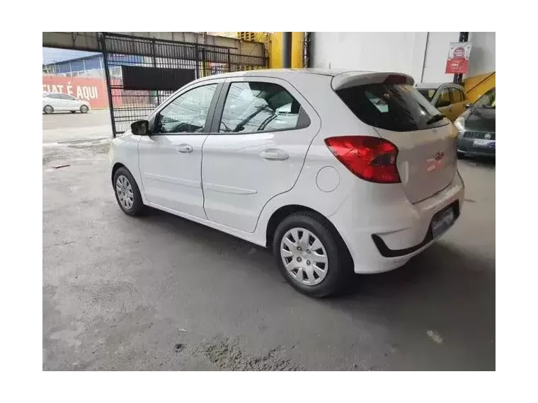 Ford KA Branco 4