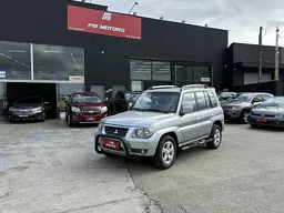 Mitsubishi Pajero TR4