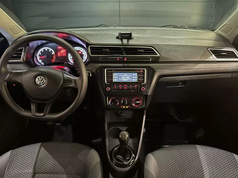 Volkswagen Gol Prata 10