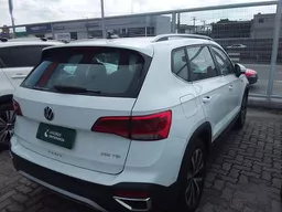 Volkswagen Taos