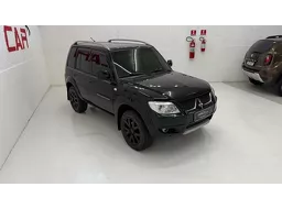 Mitsubishi Pajero TR4