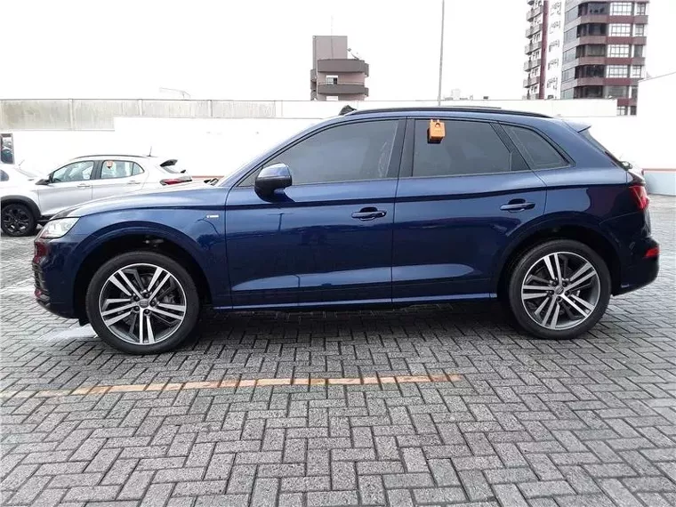 Audi Q5 Azul 11