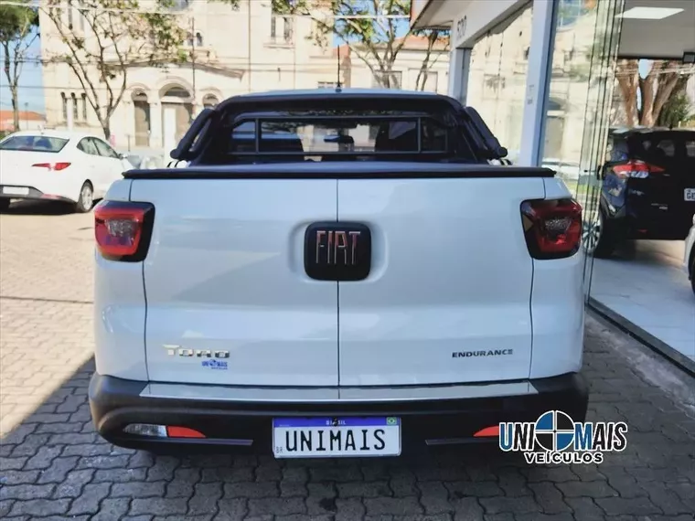 Fiat Toro Branco 15