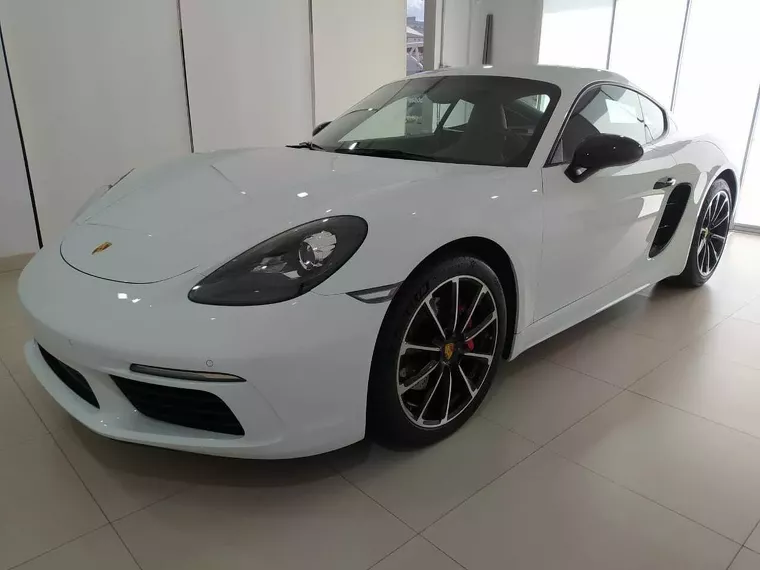 Porsche 718 Branco 4