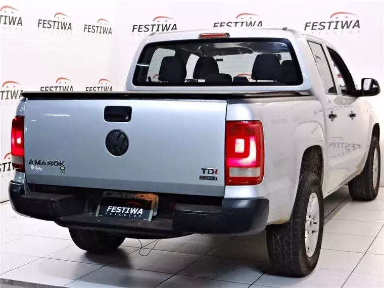 Volkswagen Amarok Prata 2