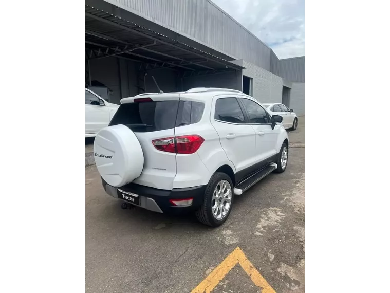 Ford Ecosport Branco 12