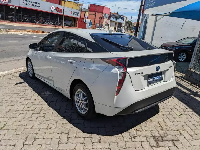 Toyota Prius Branco 10