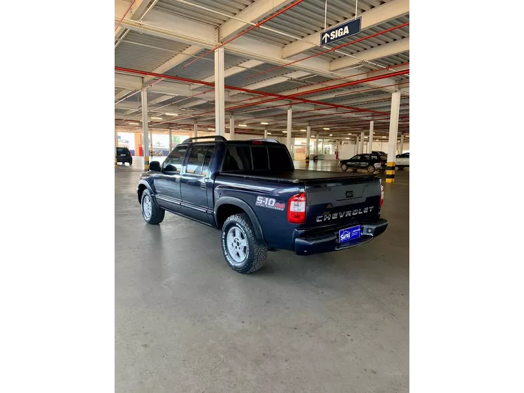 Chevrolet S10 Roxo 10