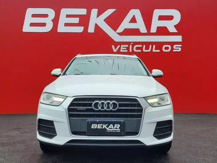 Audi Q3 Branco 9