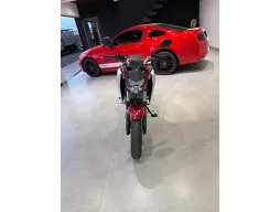 CB 300