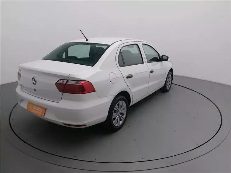 Volkswagen Voyage Branco 7