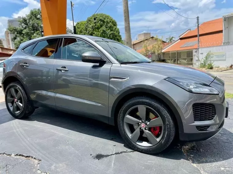 Jaguar E-pace  Cinza 5