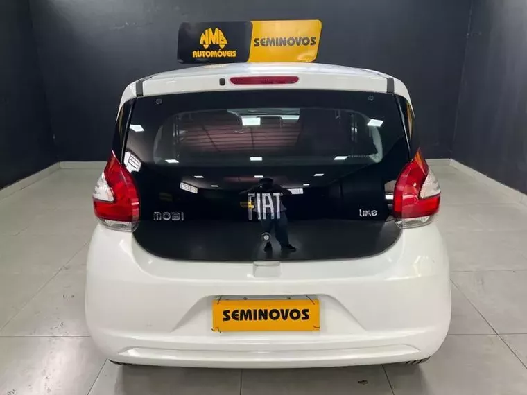 Fiat Mobi Branco 18