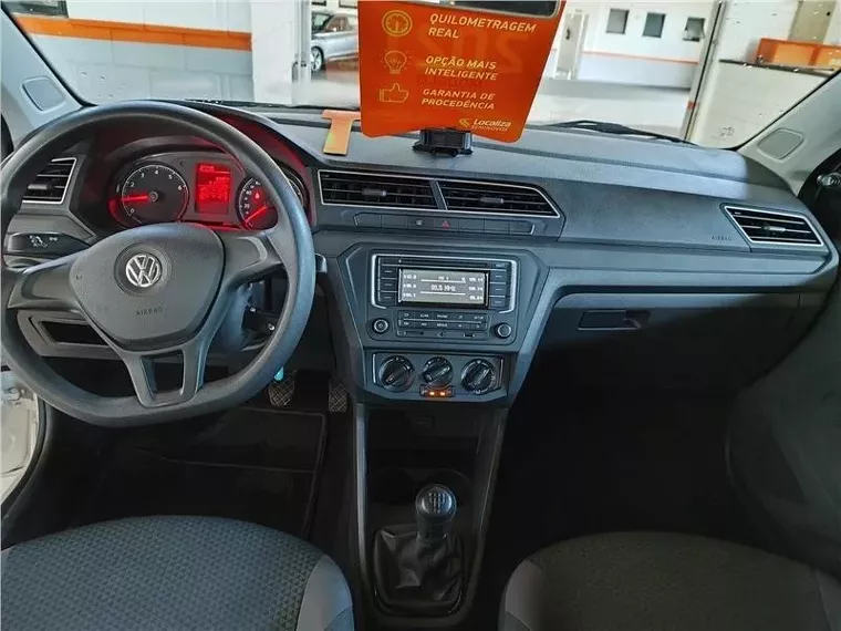 Volkswagen Voyage Branco 5