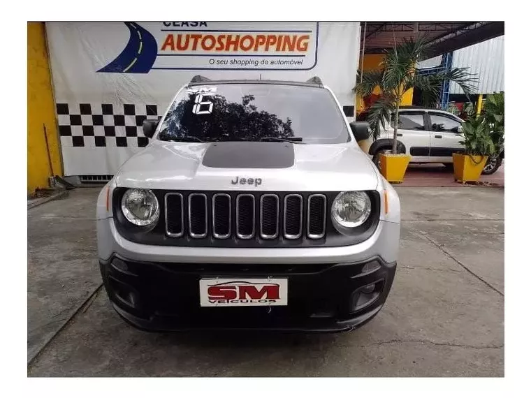 Jeep Renegade Prata 4