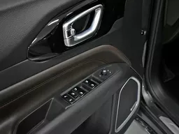Jeep Commander