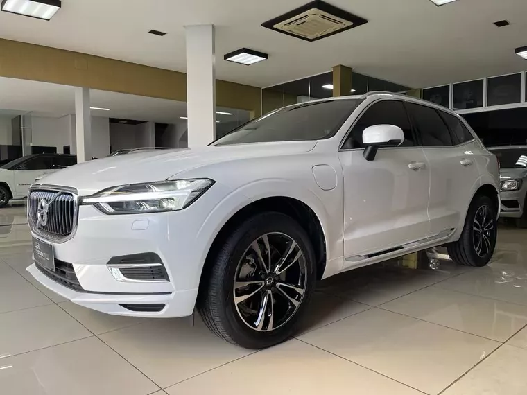 Volvo XC60 Branco 4