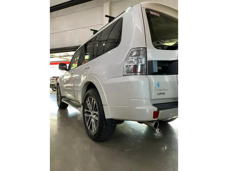 Mitsubishi Pajero Full Branco 8