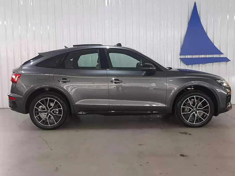 Audi Q5 Cinza 12