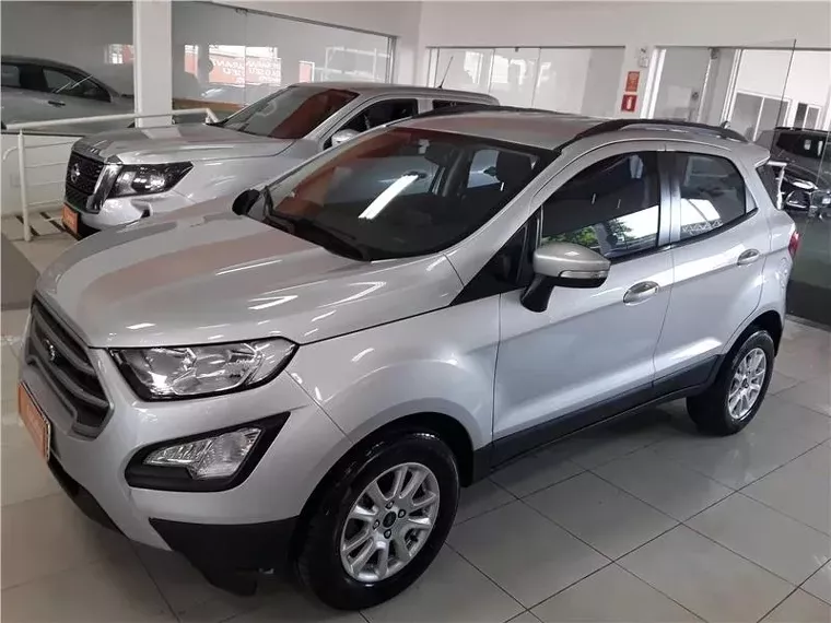 Ford Ecosport Prata 16